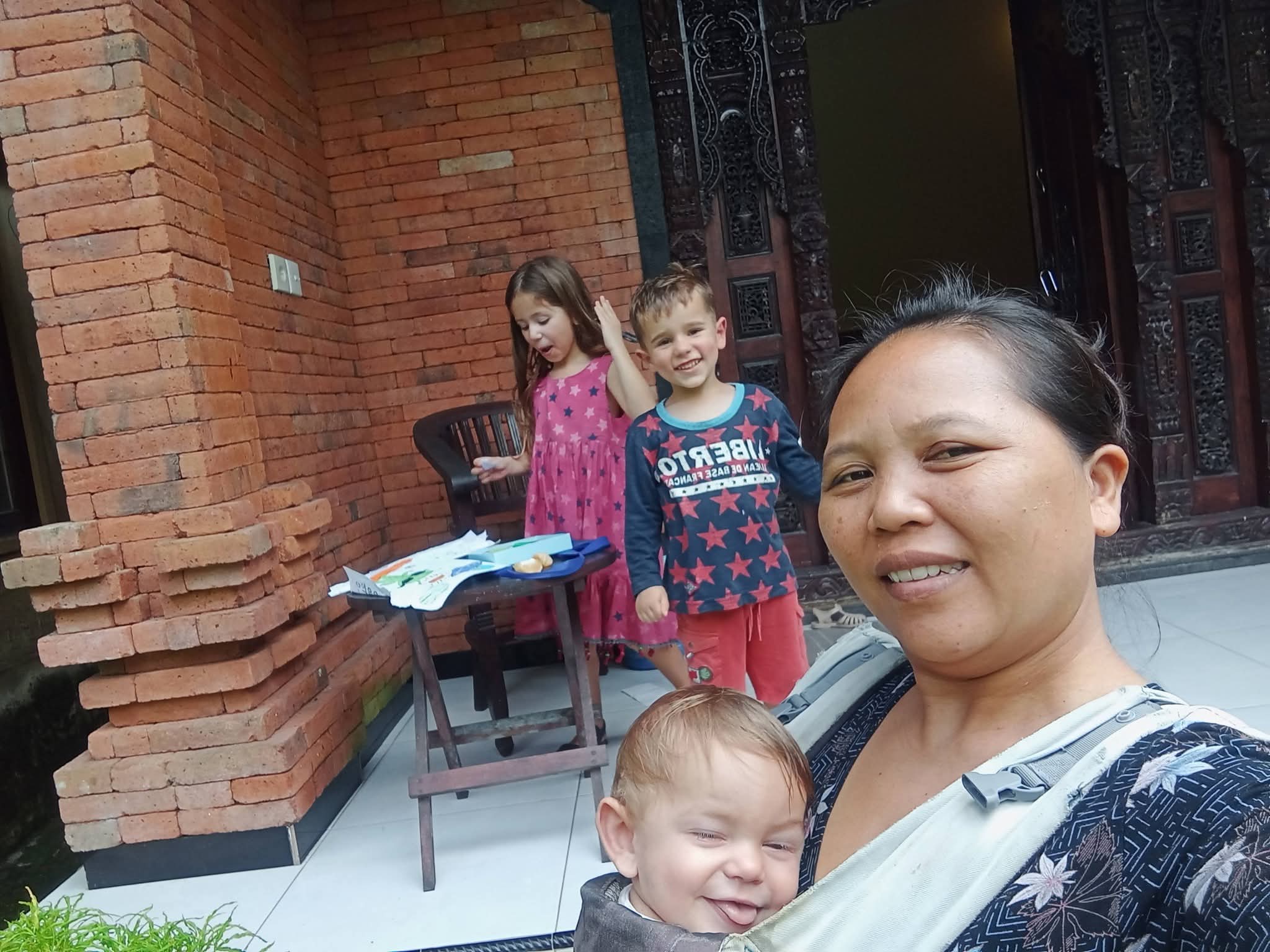 Available in ubud Komang ayu Nanny (1/3)