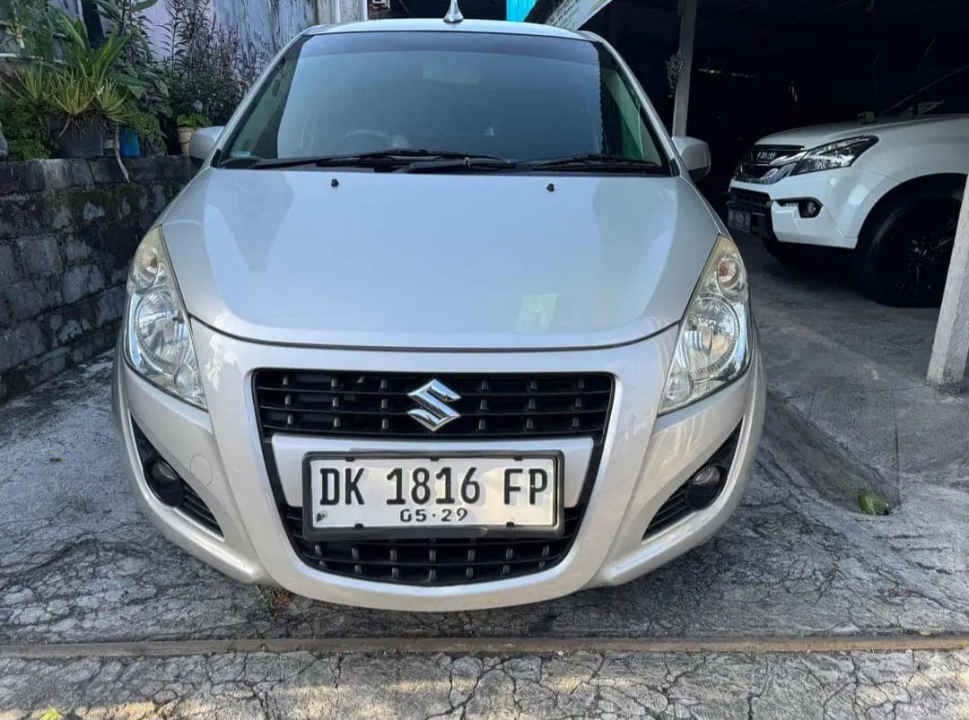 2014 Suzuki Splash (1/3)