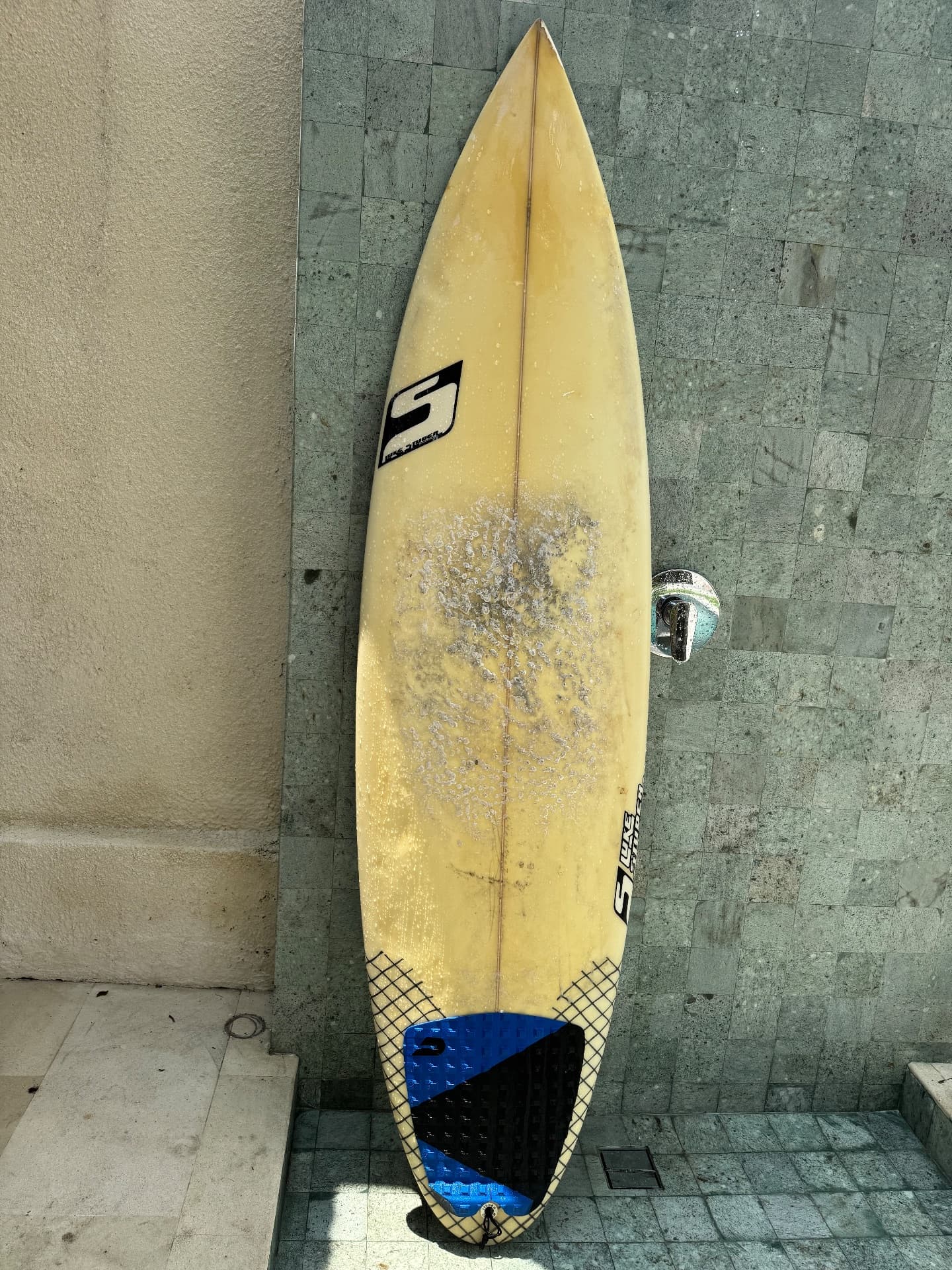 Surfboard 6.4 (1/3)