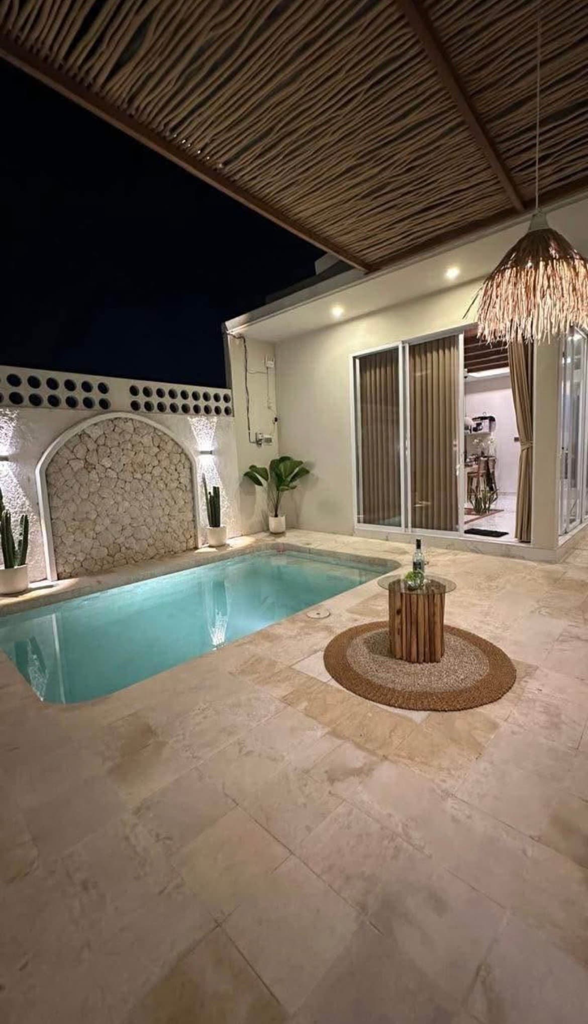 Villa Modern 2 Kamar Tidur Disewakan Tahunan (1/3)