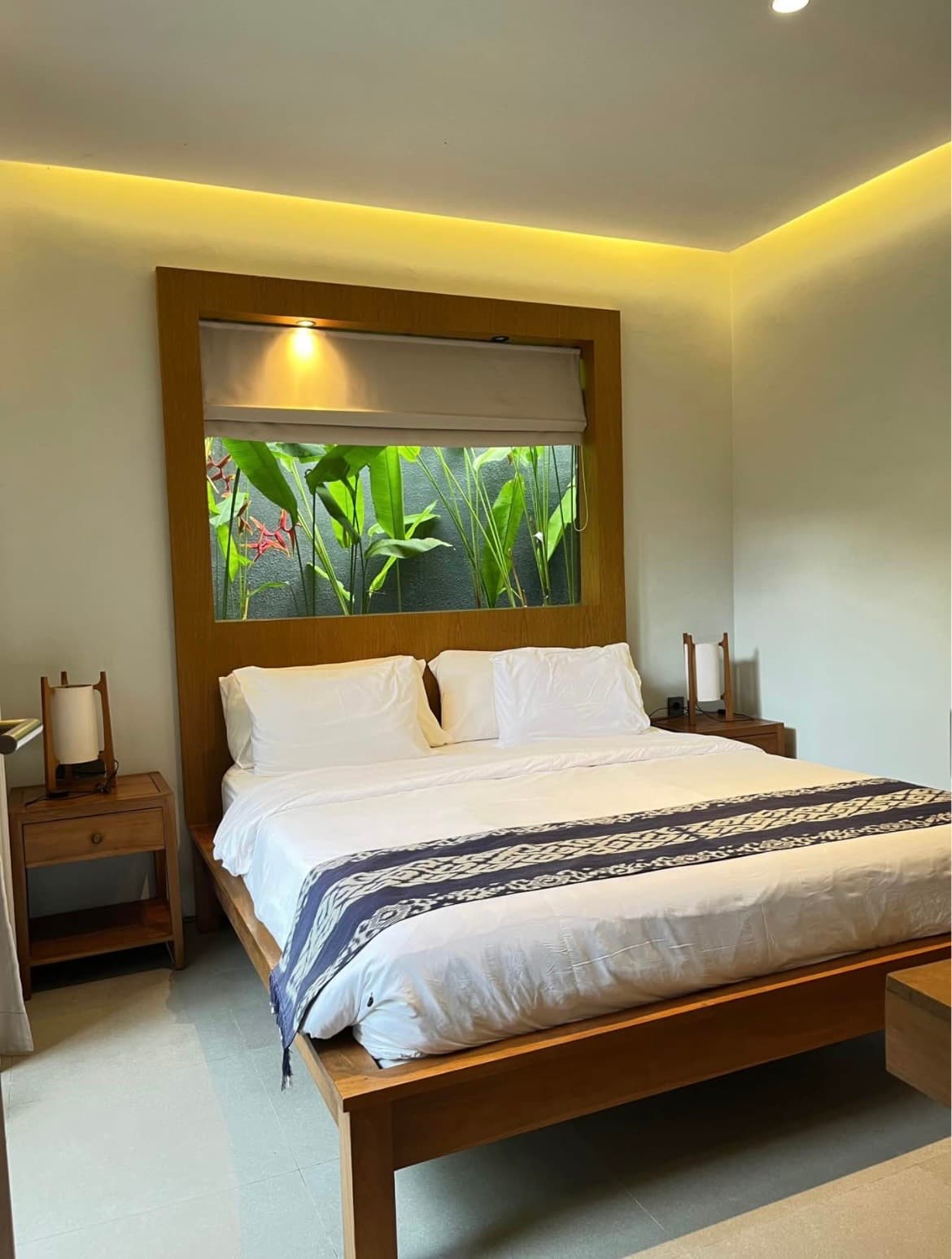 Villa 2 Kamar Tidur Disewakan Tahunan – 5 Menit ke Pantai Pererenan (1/3)