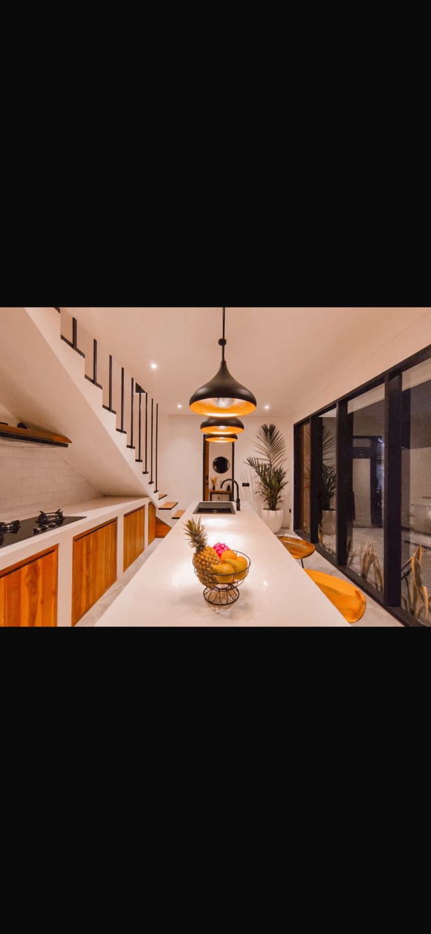 Villa Modern 3 Kamar Tidur dengan Pemandangan Sawah di Berawa (1/3)