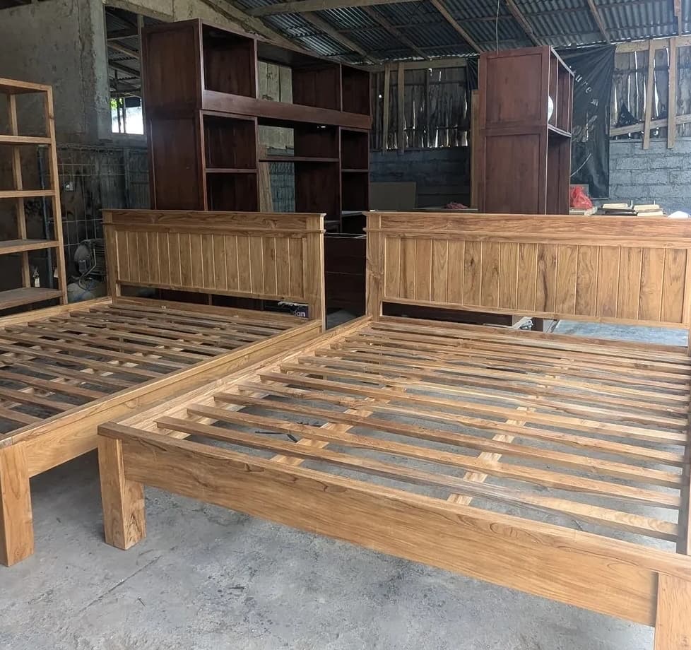 Custom Furniture - Interior solutions tailored to your space, style and needs. (1/3)