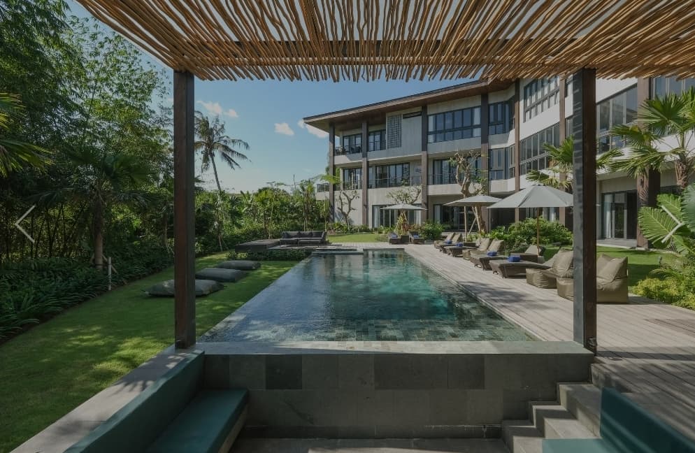 9 Bedrooms Luxury Spacious Villa in Buduk (1/3)