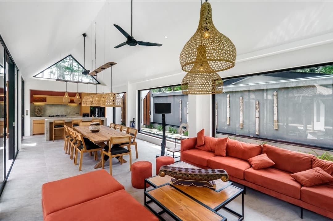 5 Bedroom Villa with View in Ubud for Sale and Rent (1/3)