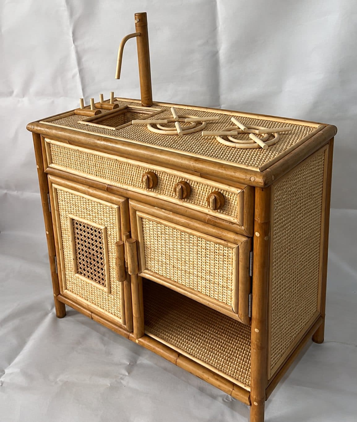 Kitchen Sully - Handcrafted Bamboo & Rattan Kitchen Cabinet with Sink and Double Burners – Natural Woven Design (1/2)