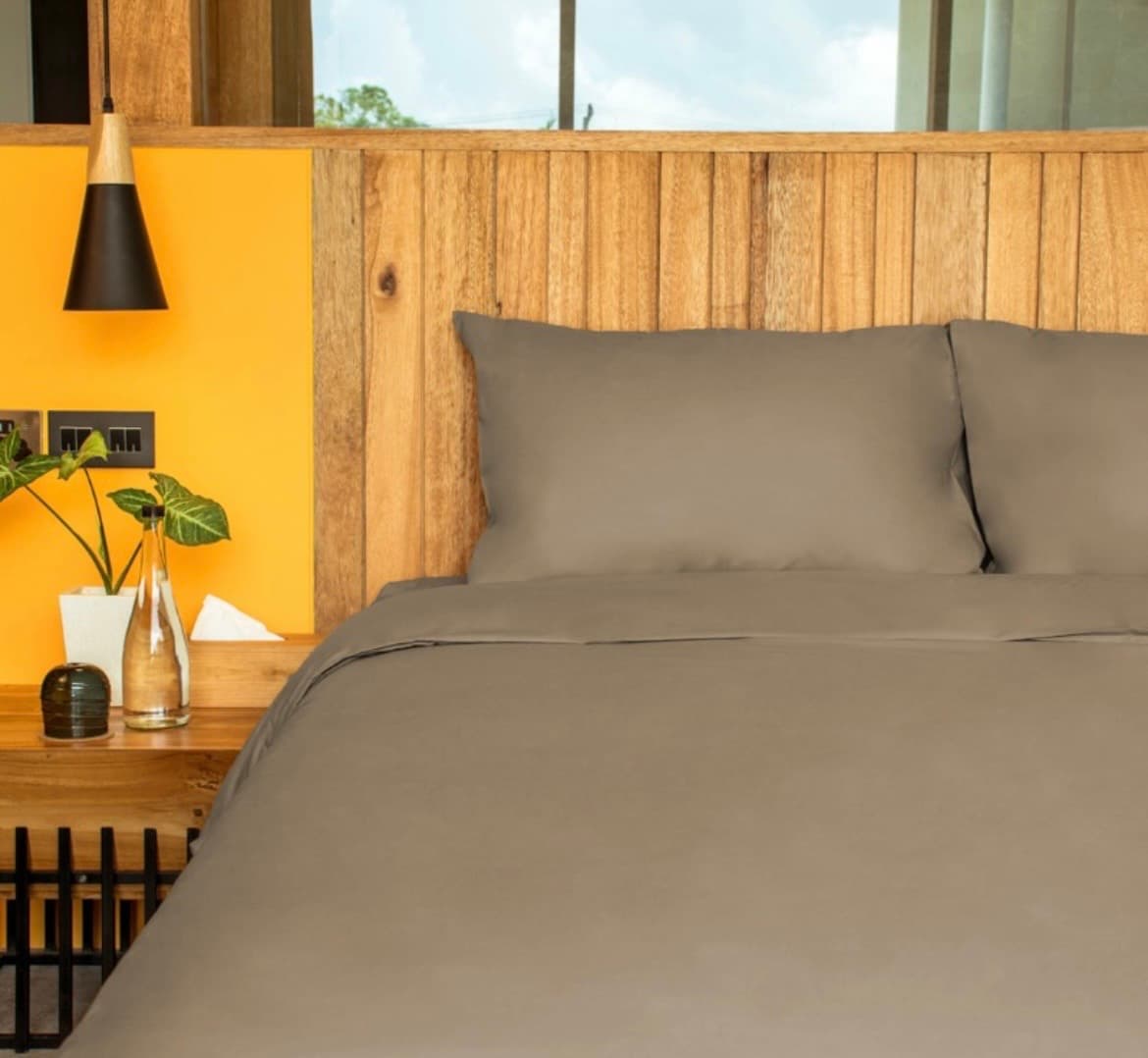 Bed Set Standard 100% Cotton Mocca – Queen (1/3)