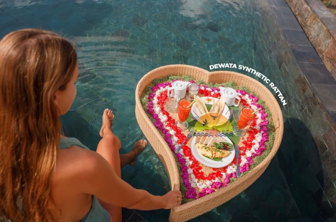 Floating Tray – Unique Heart — photo 1