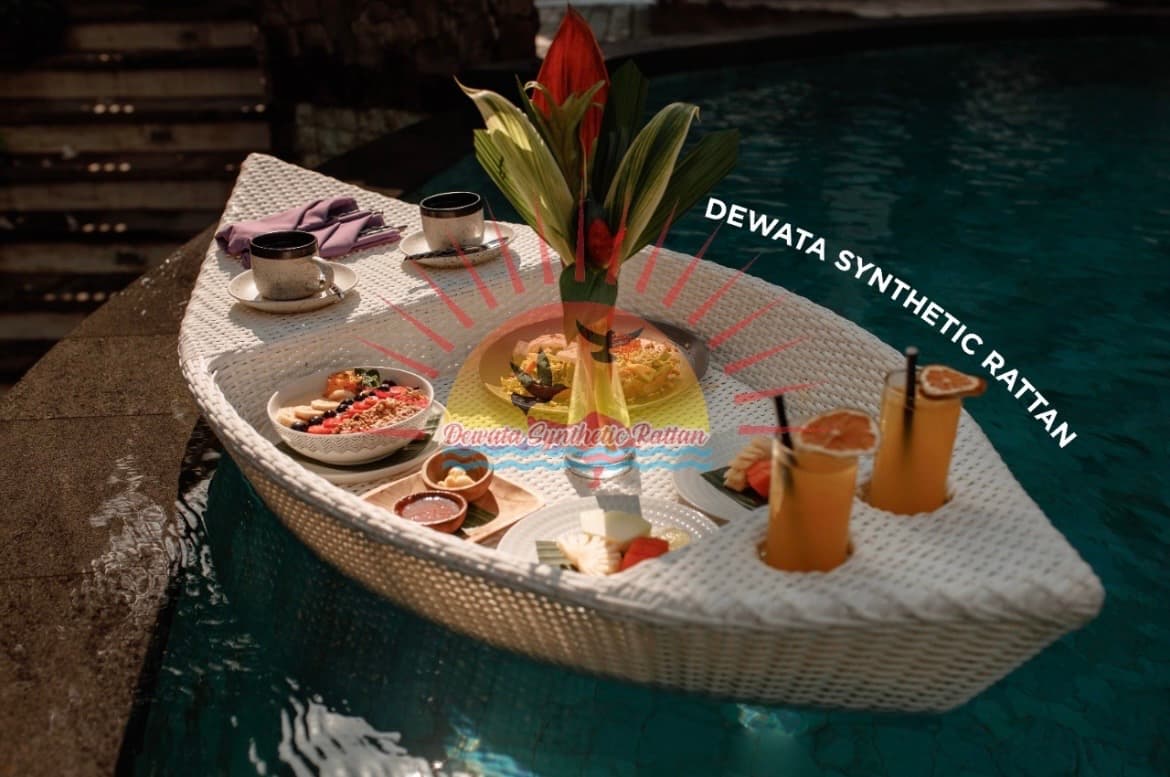 Floating Breakfast – Boat — photo 1