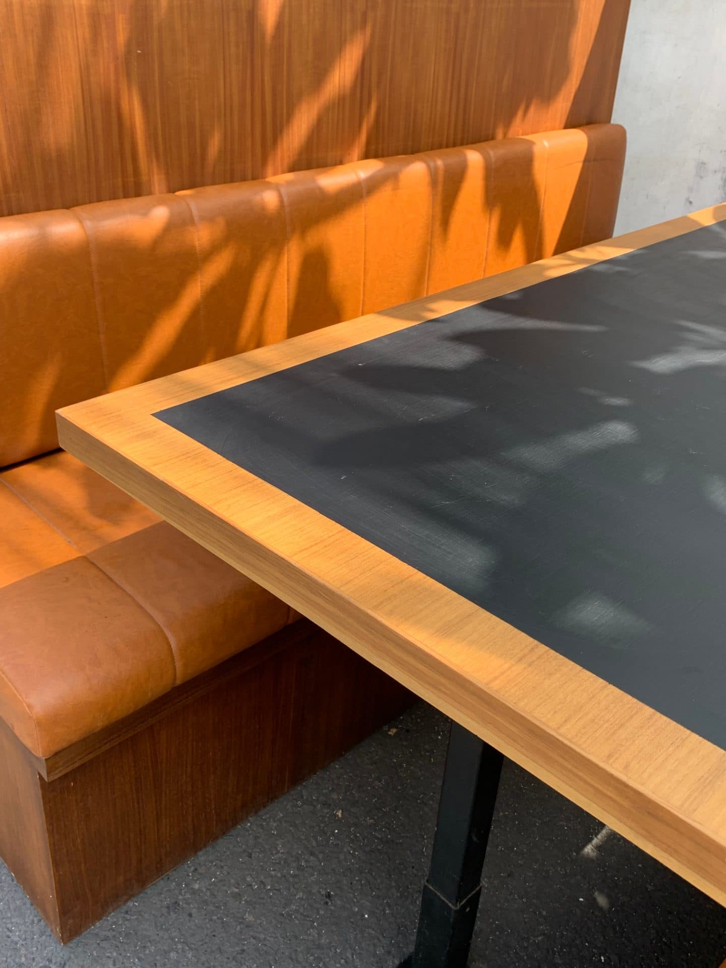 Dining Booth (1/3)