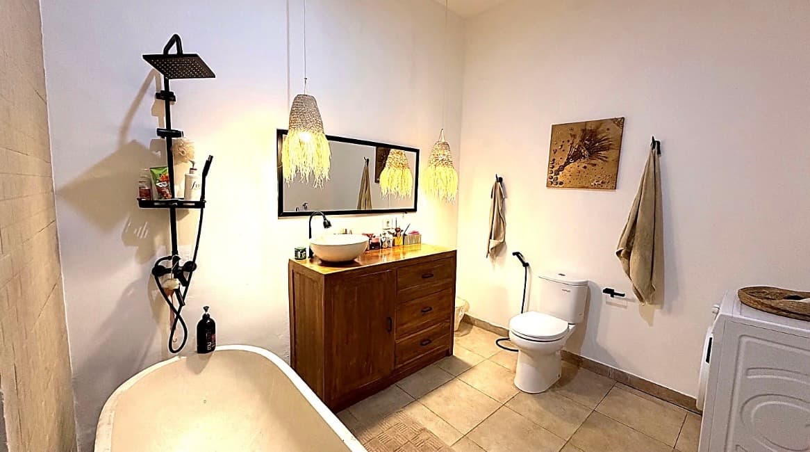 3 Bedroom Villa in Umalas, Canggu (1/3)