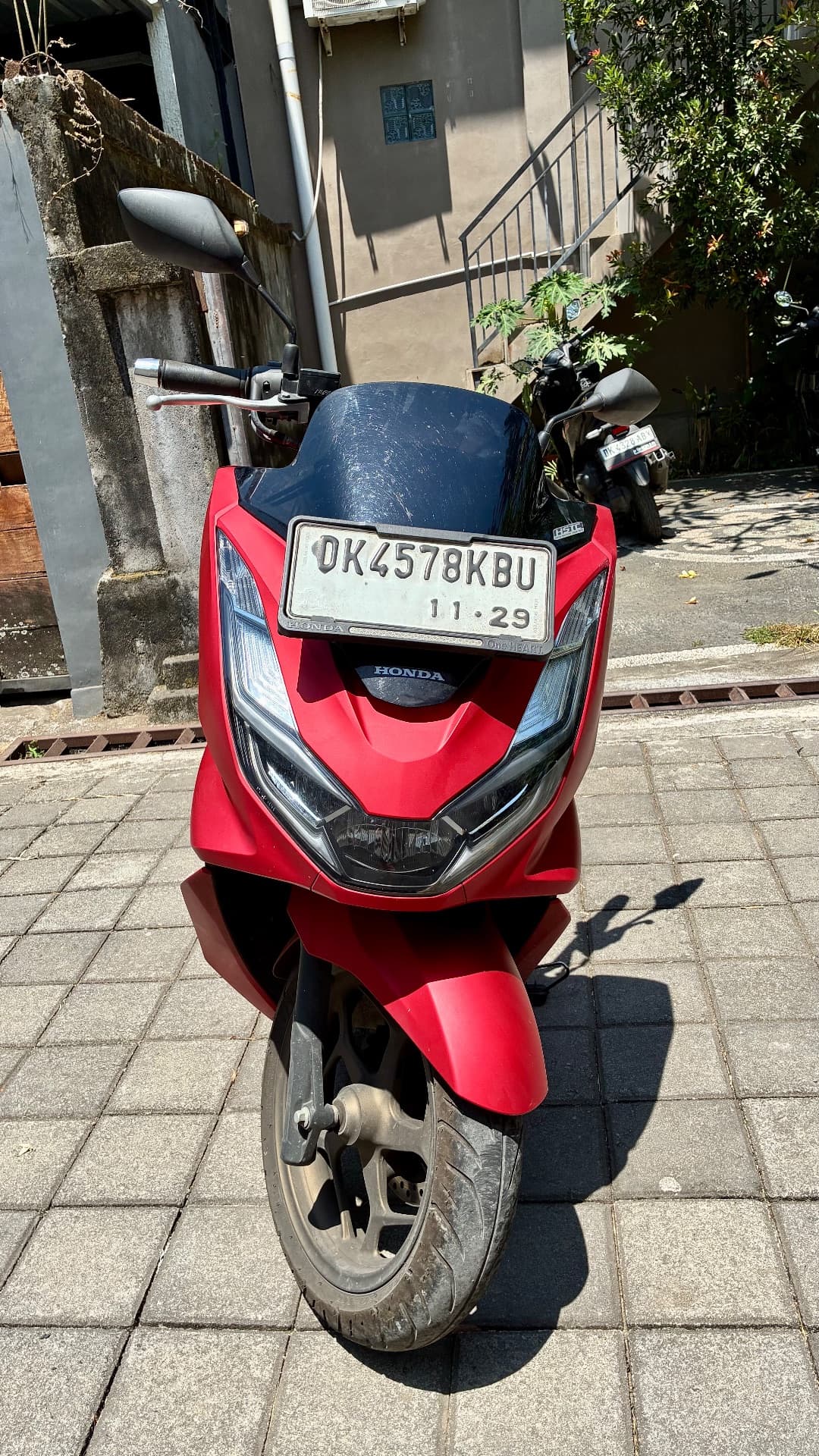 Honda PCX 160 - ABS - 2024 (1/5)