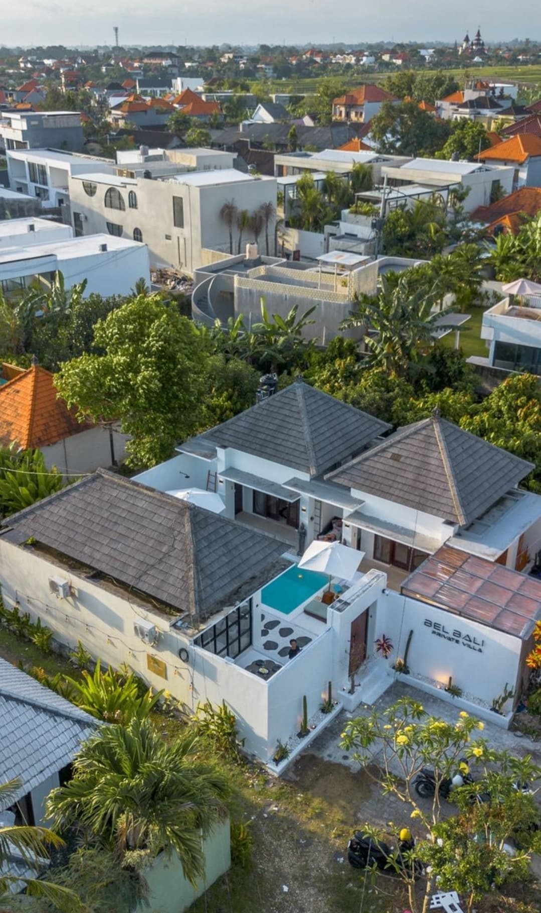 2 Bedrooms Private Villa Padonan Bali (1/4)