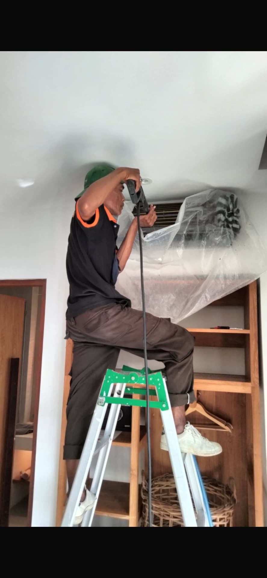 Perbaikiaja.com – Jasa Cleaning AC (1/3)