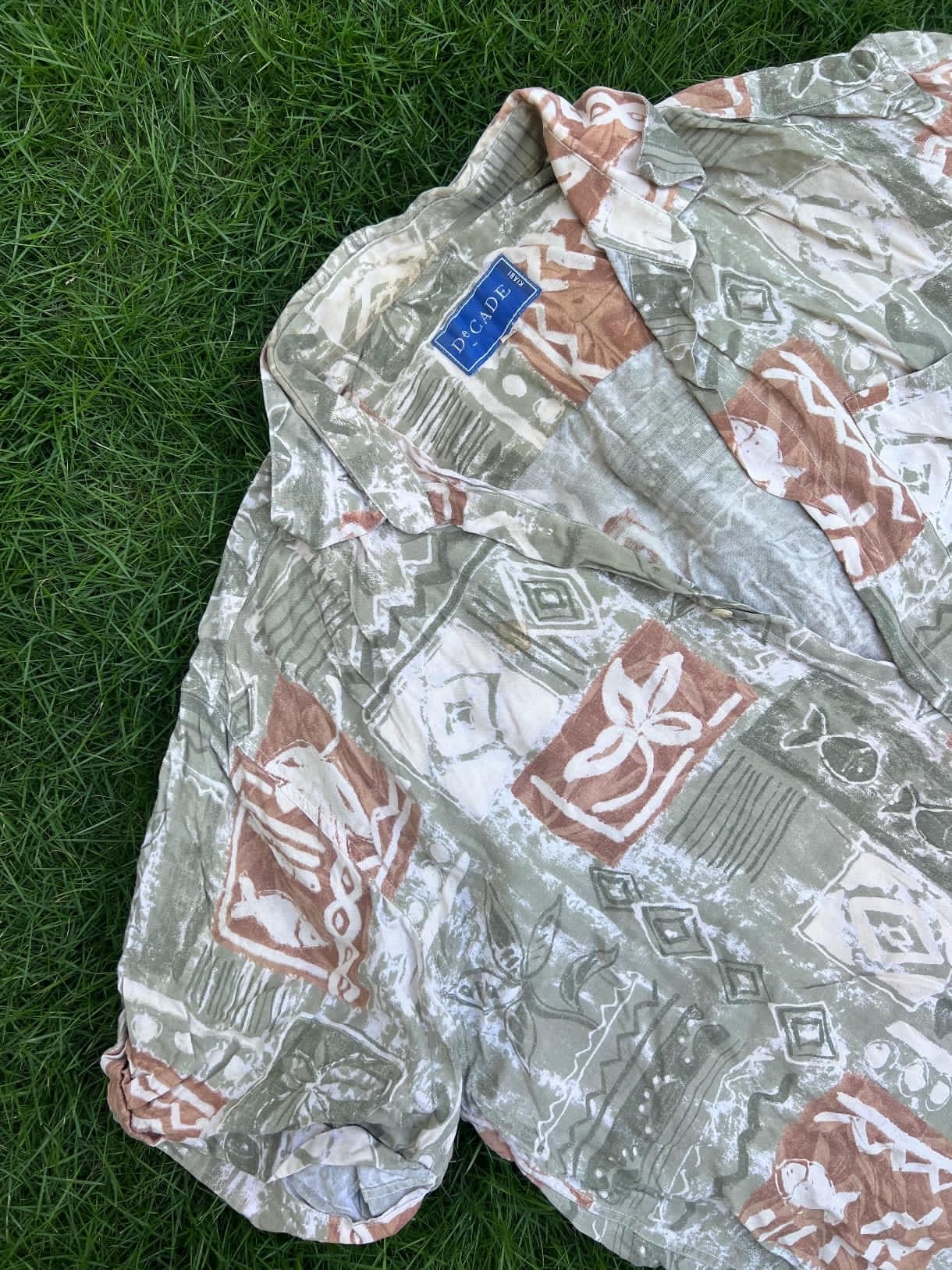 Vintage Decade Printed Short-Sleeve Shirt (1/3)
