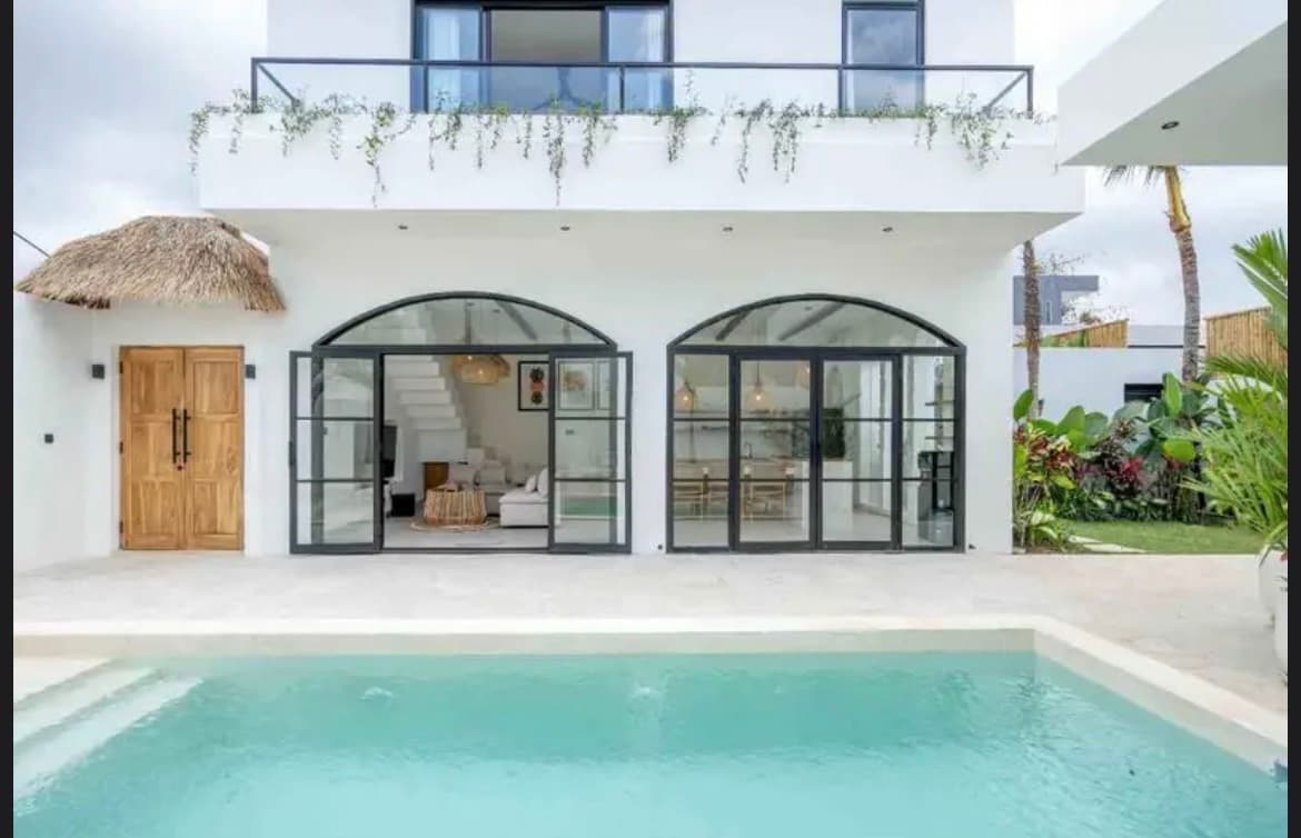 Luxurious 2-Bedroom Villa in Bingin, Pecatu – Leasehold 31 Years (1/3)