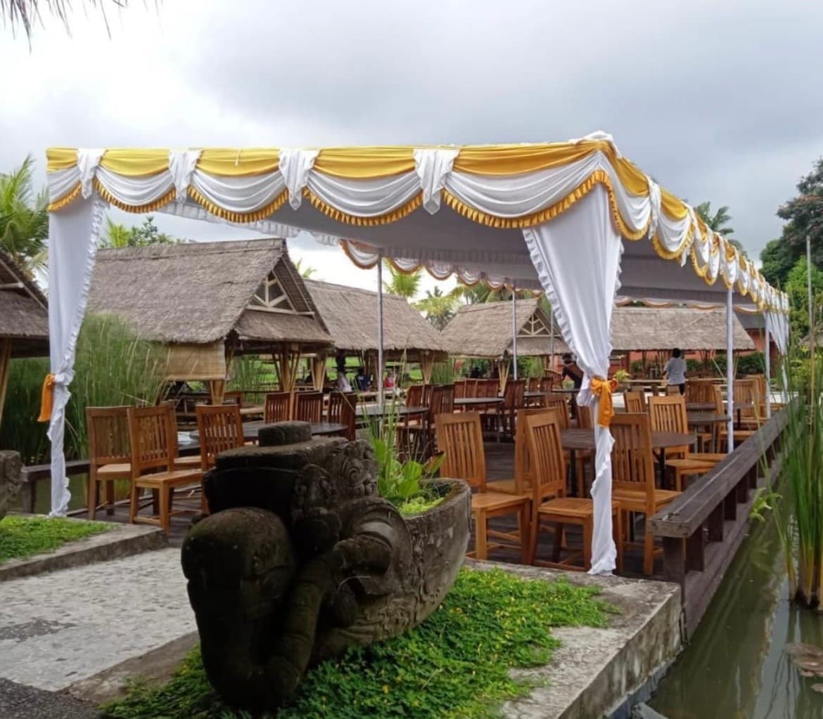 Rental Peralatan Dekorasi Acara (1/3)