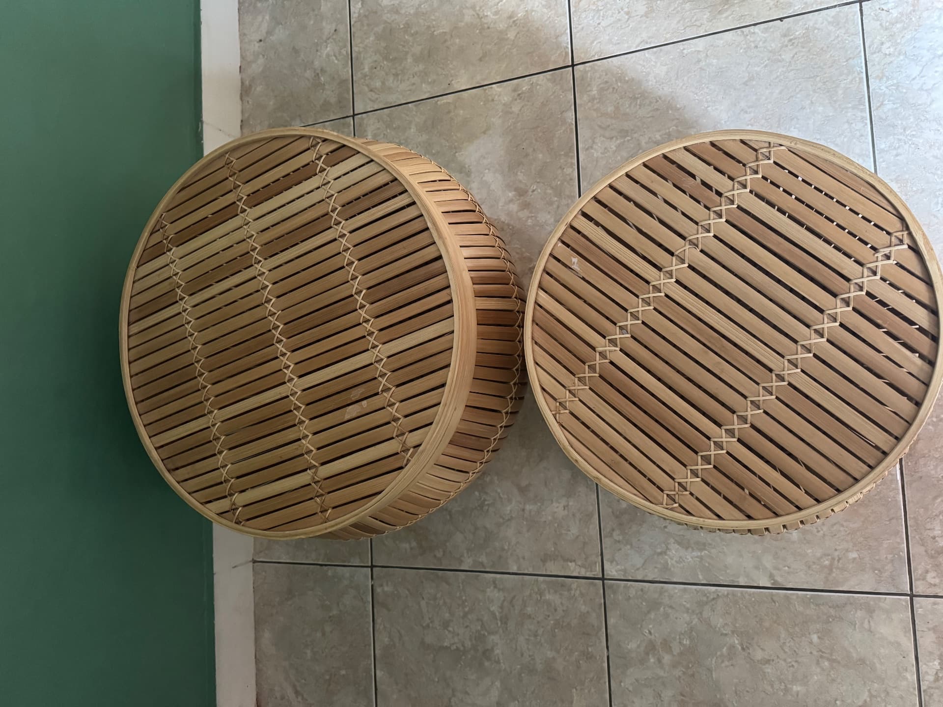 Lot de 2 panières rondes (1/2)