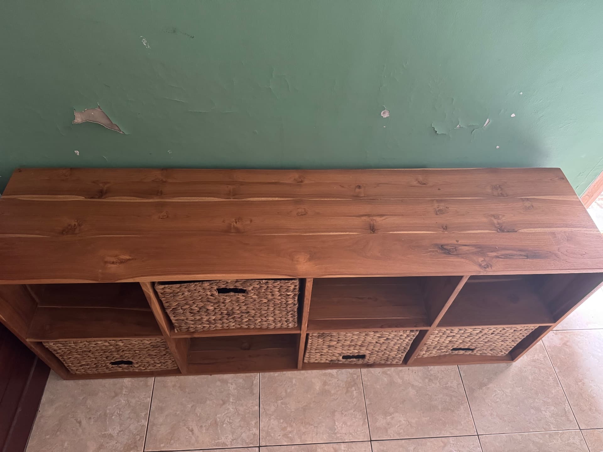Wooden locker cabinet (1/2)