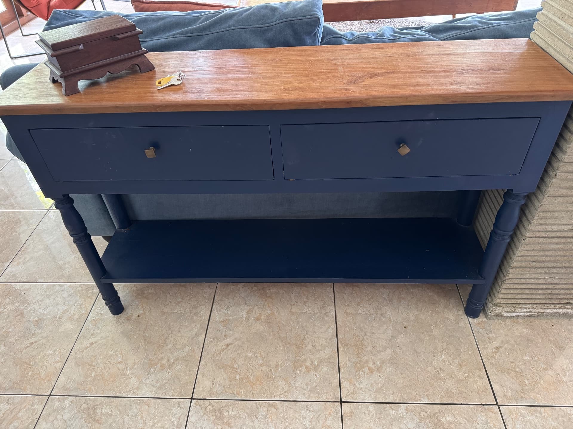 Blue wooden console table with drawers (1/2)