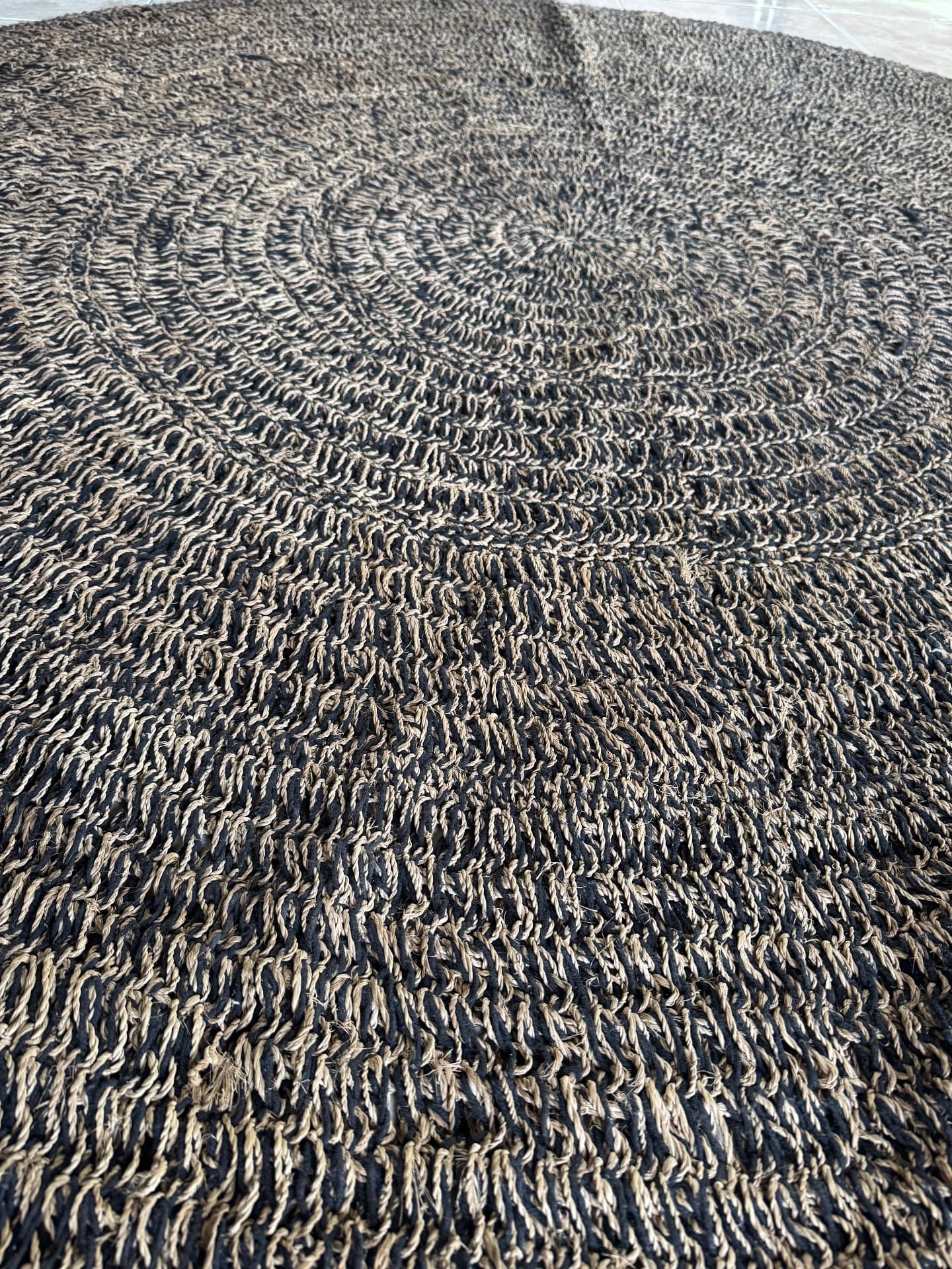 Round rug — photo 1