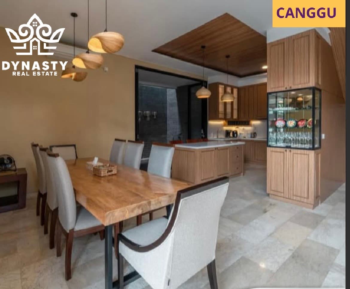 Designer Tropical Villa for Rent Canggu (1/3)