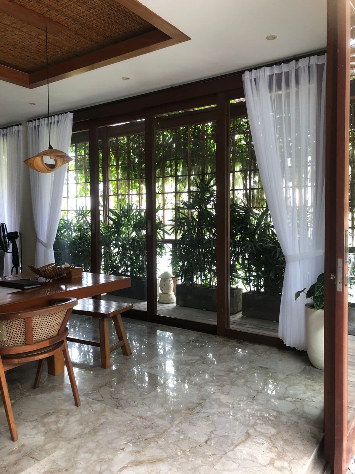 Gorden vertical blinds (1/3)