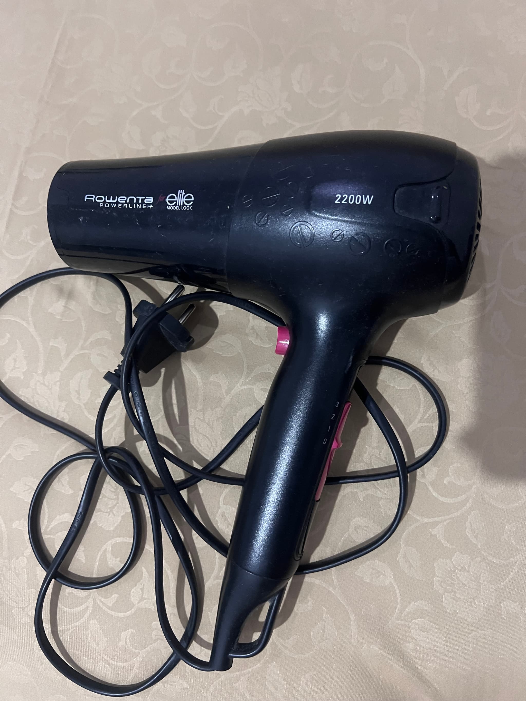 Rowenta Elite Model Look 2200W Hair Dryer – Good Working Condition (1/2)