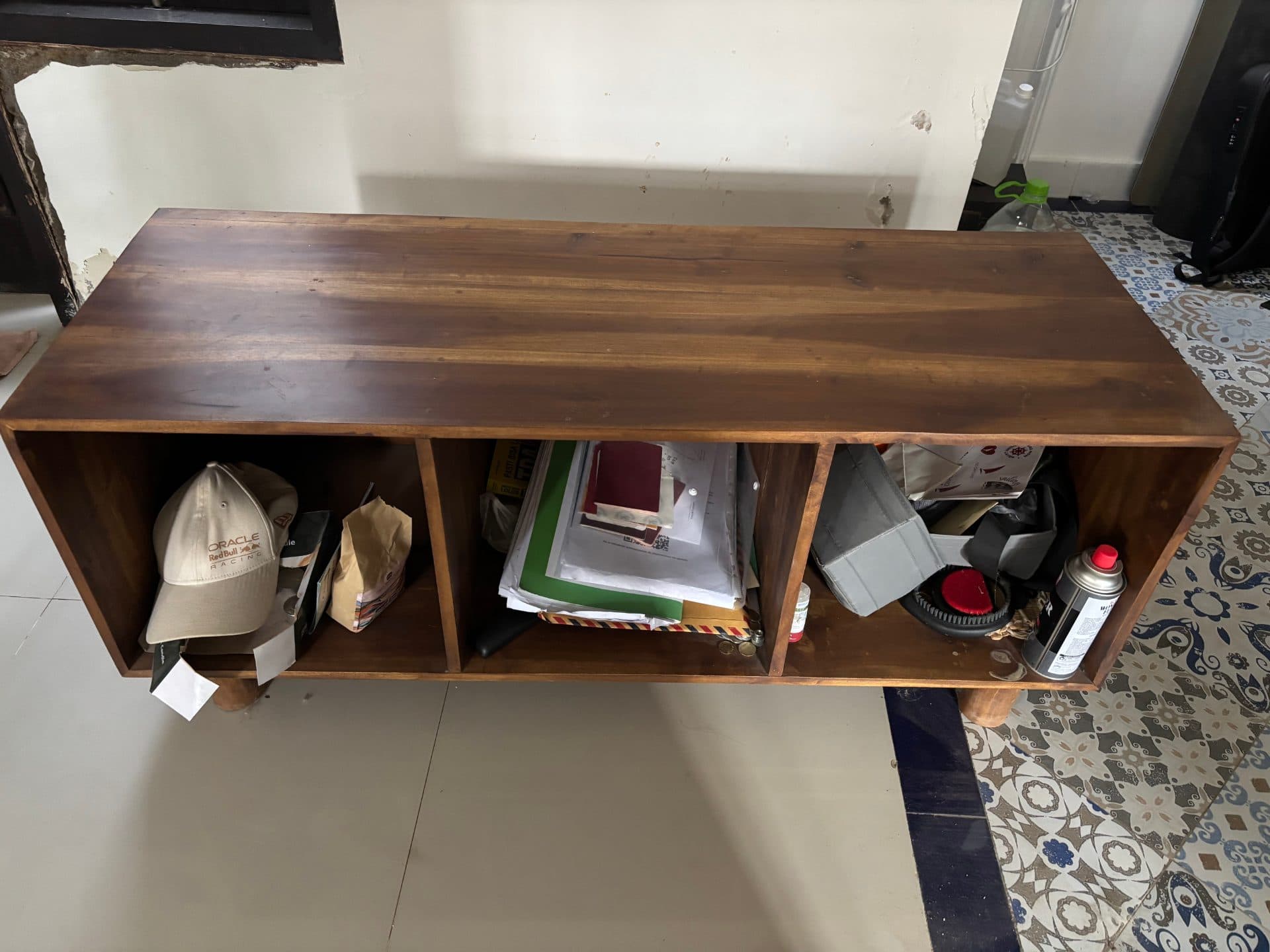 TV TABLE (1/5)
