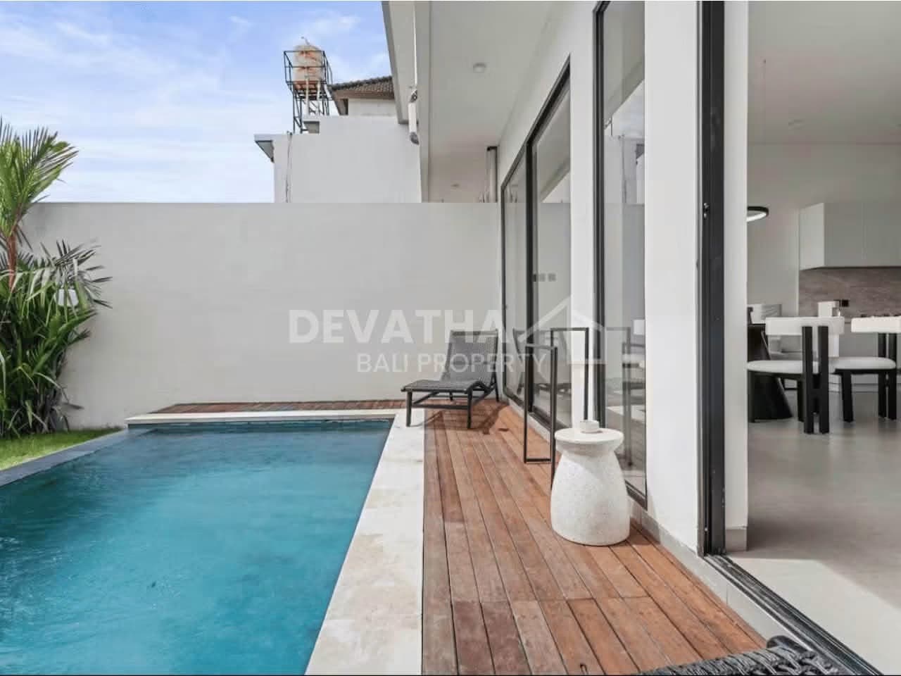 Modern private villa — photo 1