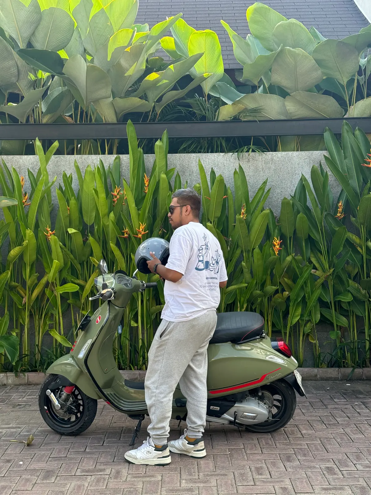 Vespa Facelift 2022–2024 – Modern, Sporty & Stylish (1/3)