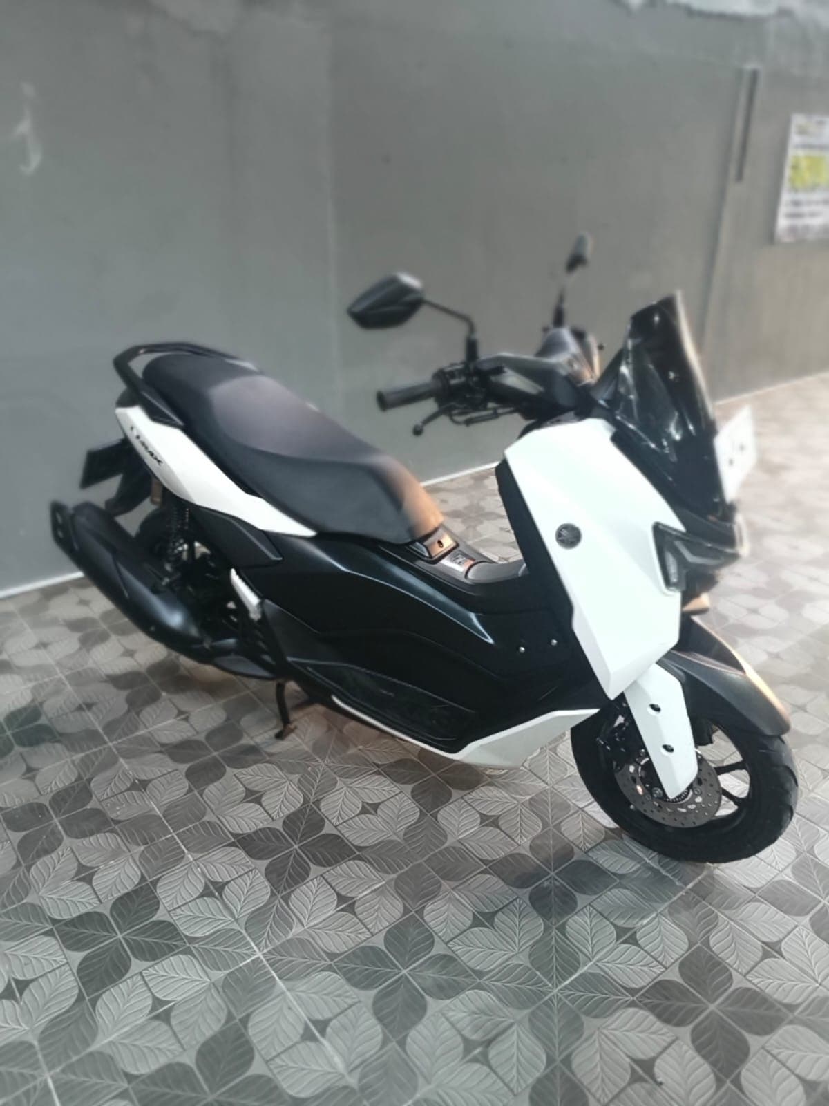 Nmax 2025 — photo 1