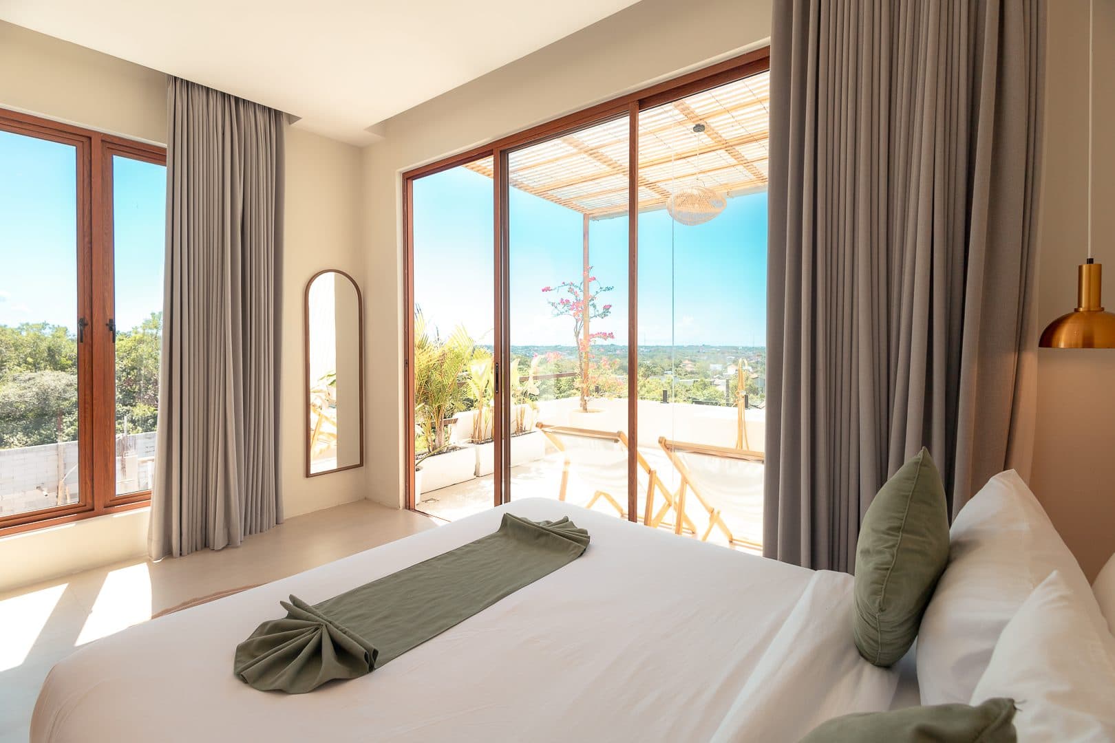 For Sale OCEAN VIEW VILLA – CASA MIREA 1 & CASA MIREA 2 Uluwatu - Bali (1/3)