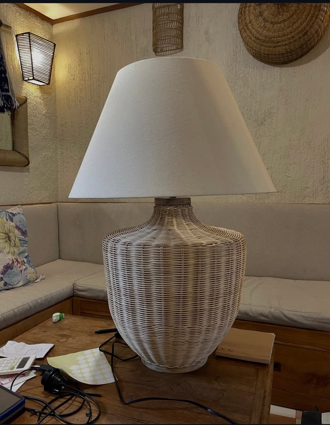 Lampe de Table en Rotin (1/3)