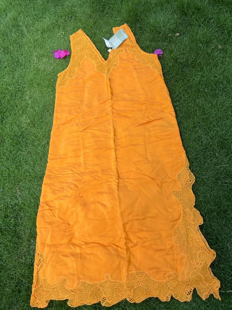 Dress (1/2)