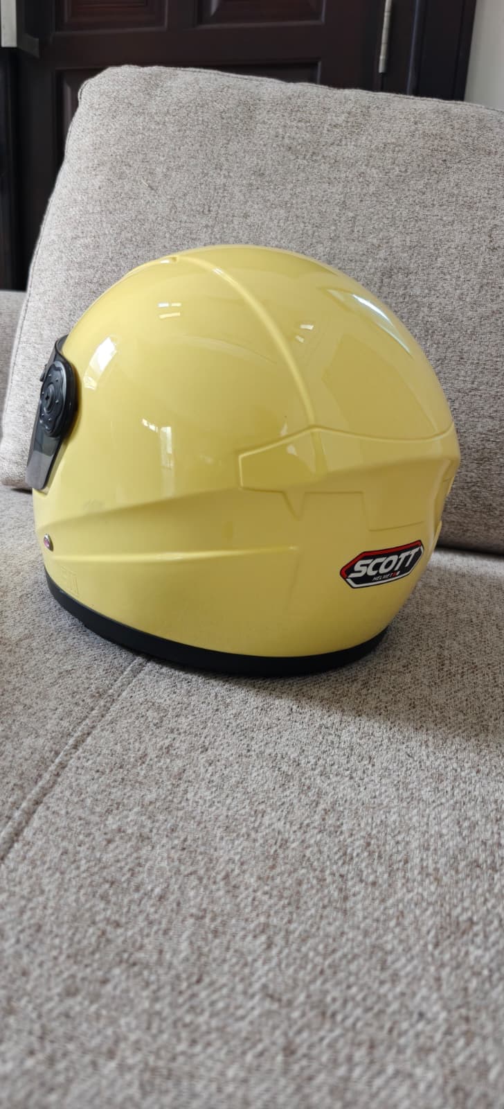 2x Scott Kids Helmets (1/4)