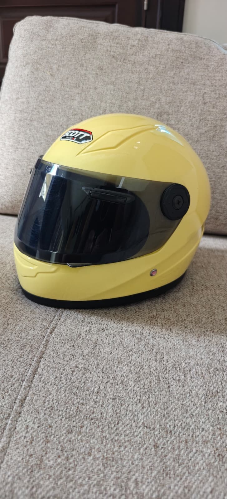 2x Scott Kids Helmets (1/4)