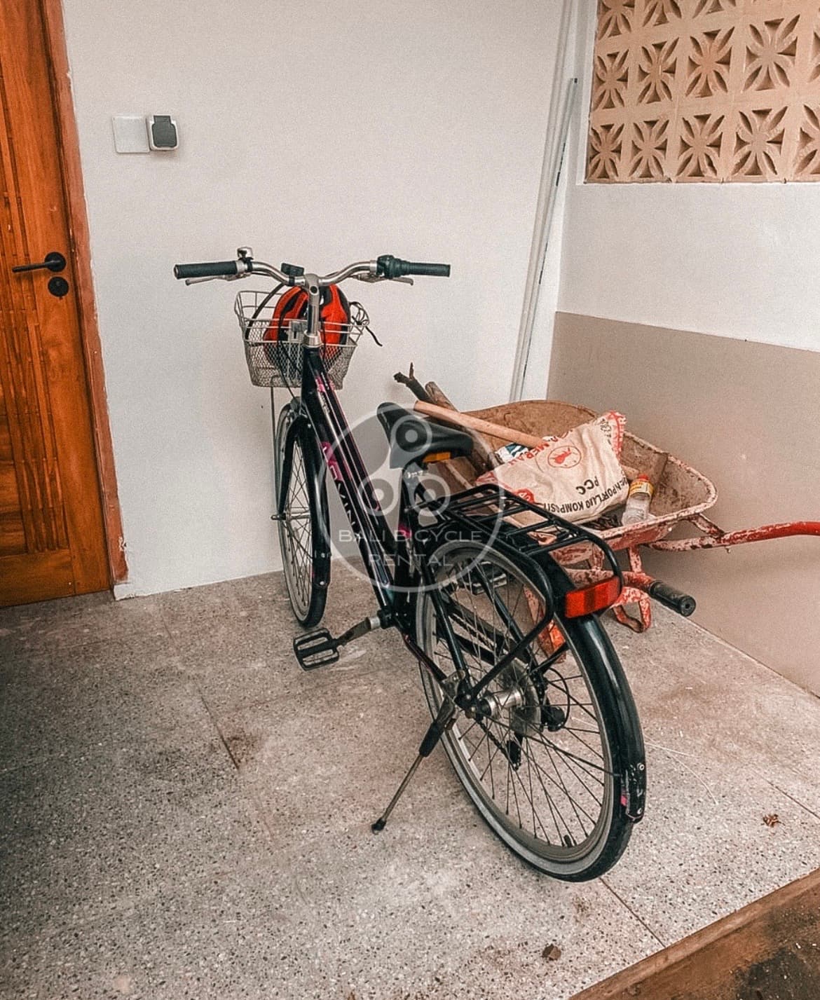 City bike — photo 1