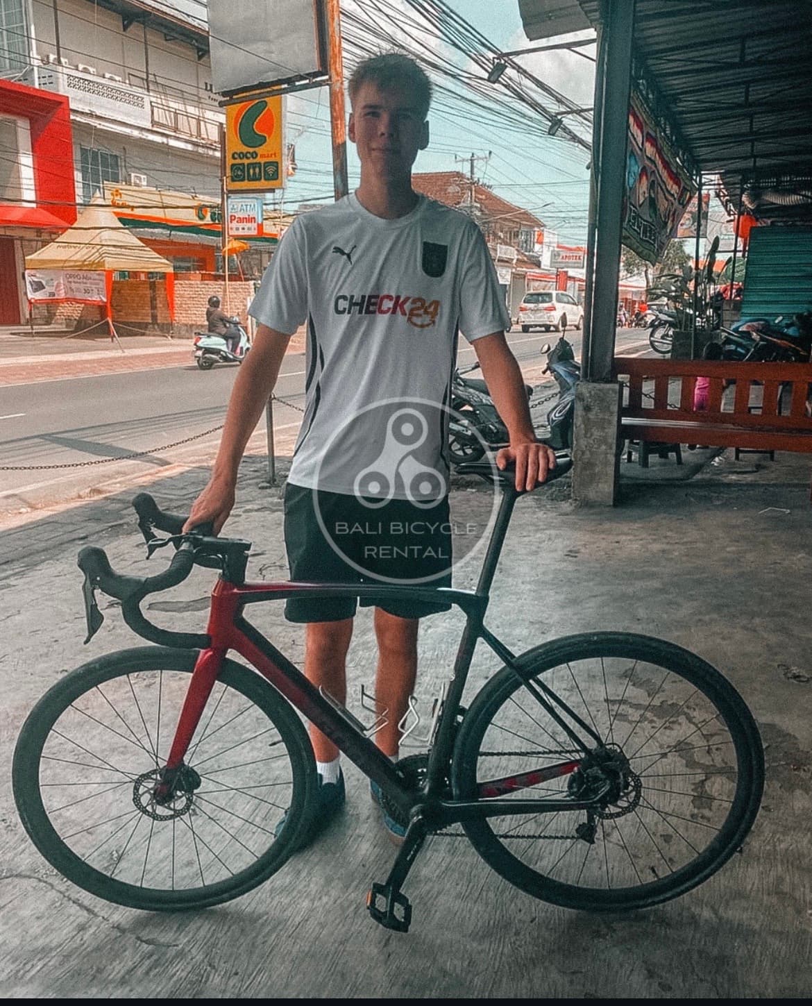 Road Bike (1/3)