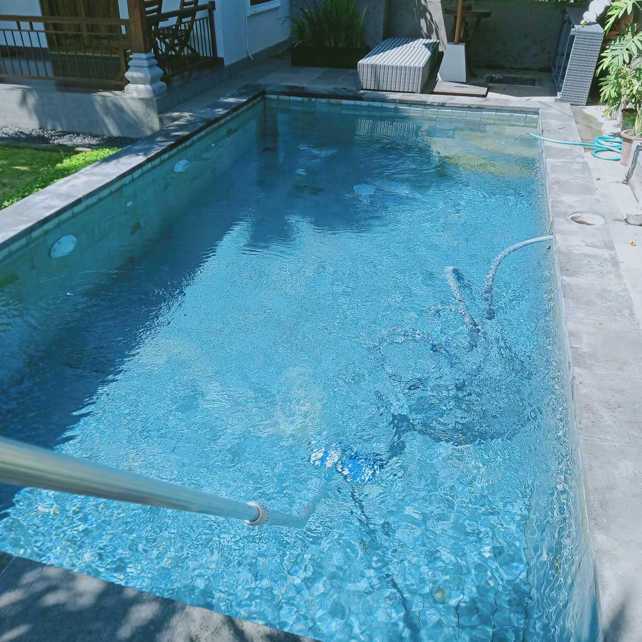 Service d'entretien de piscine (1/3)