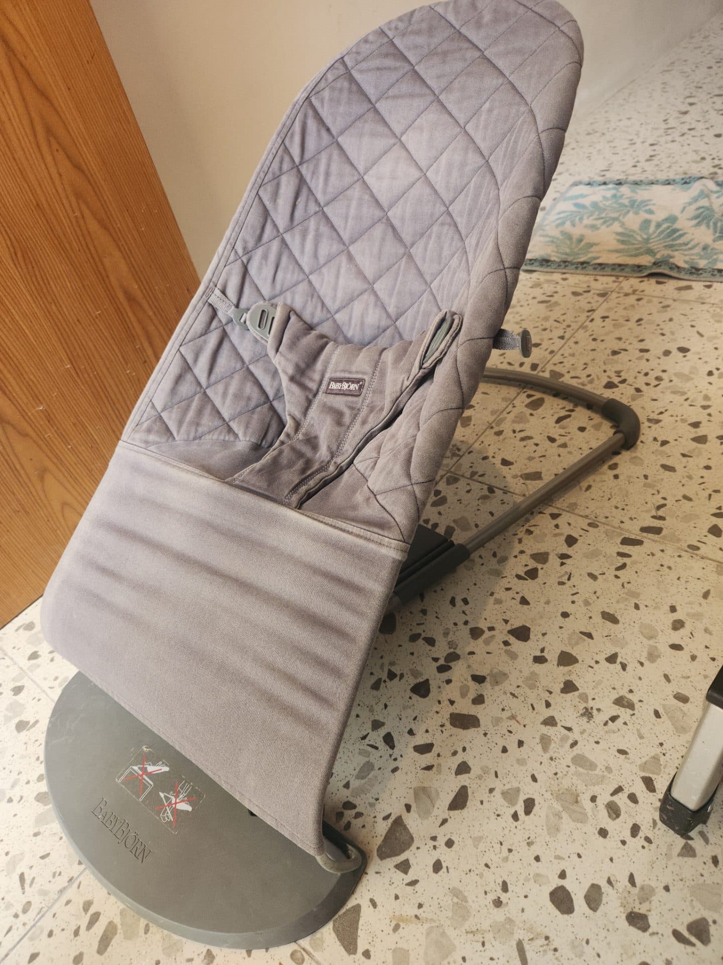 Шезлонг BabyBjörn Balance Soft (1/2)