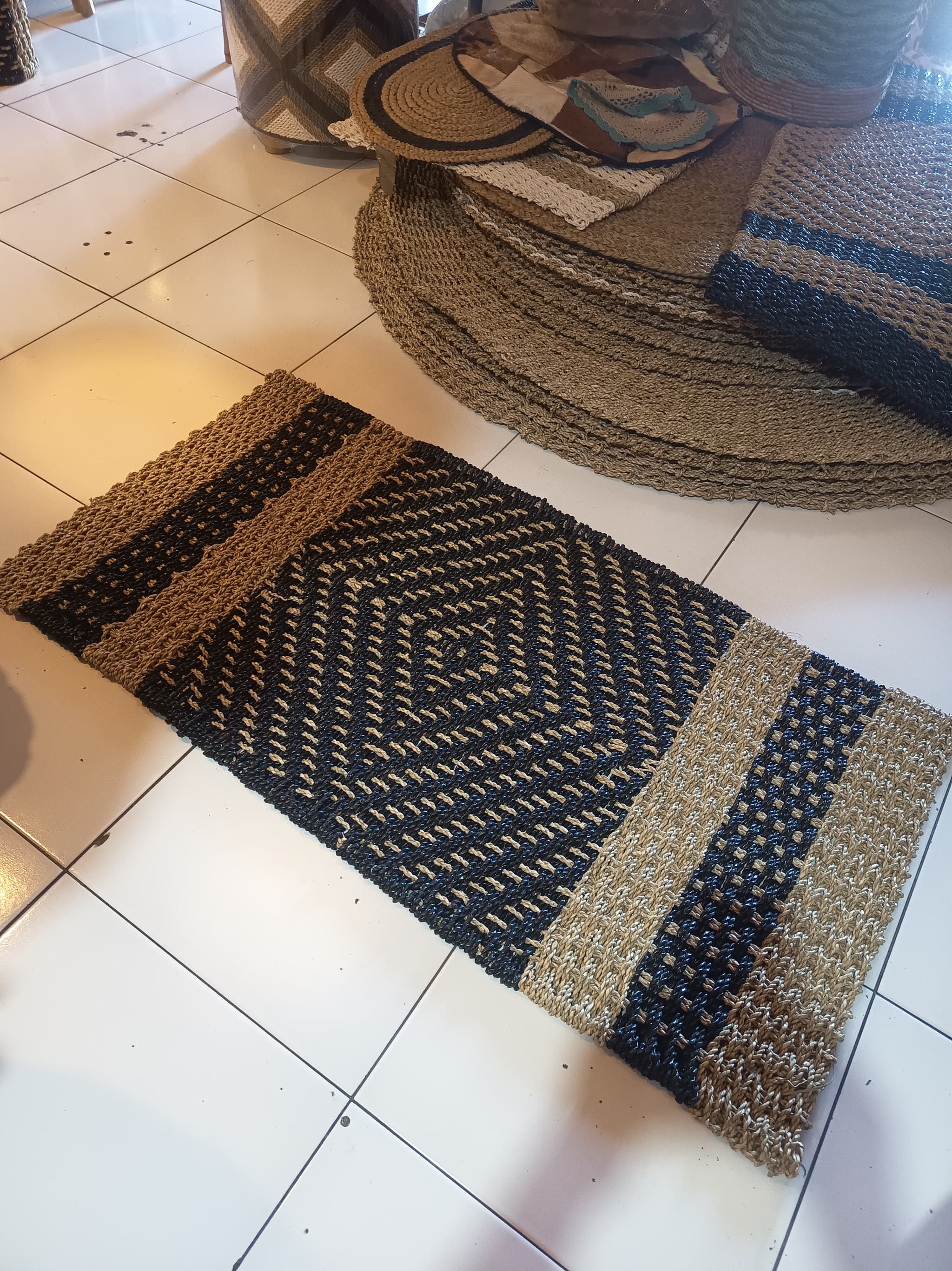 Rug seagrass — photo 1