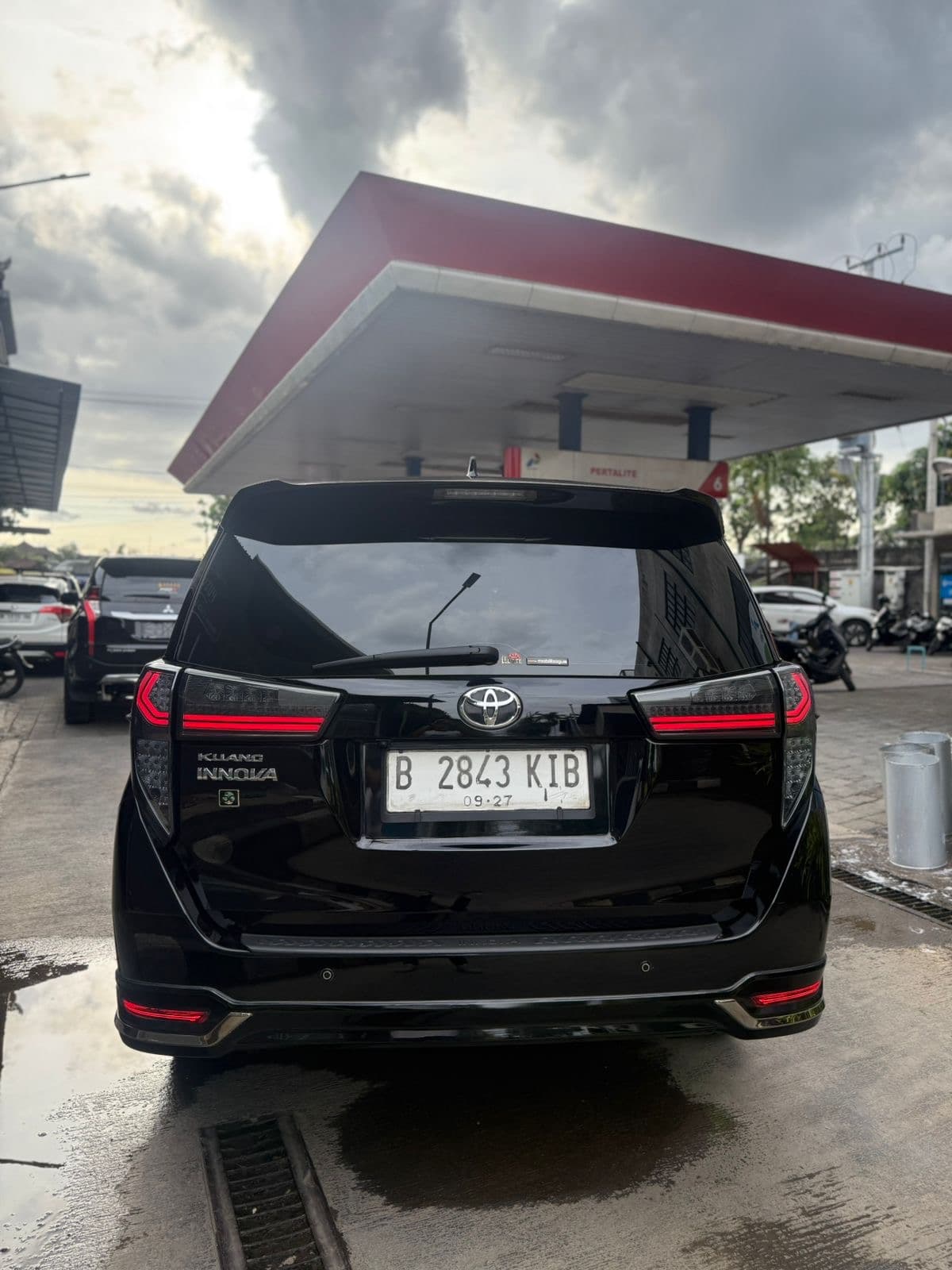 Innova Reborn G 2022 Disel Matic (1/3)