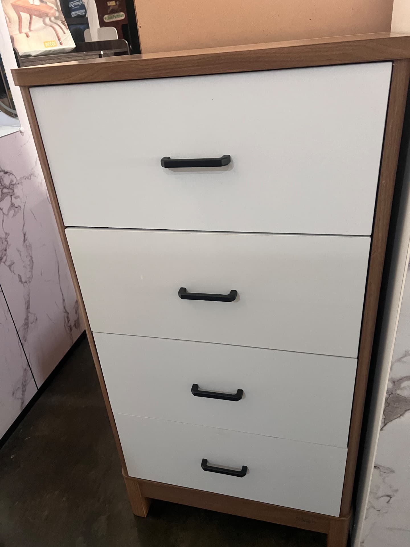 Wooden drawer — photo 1