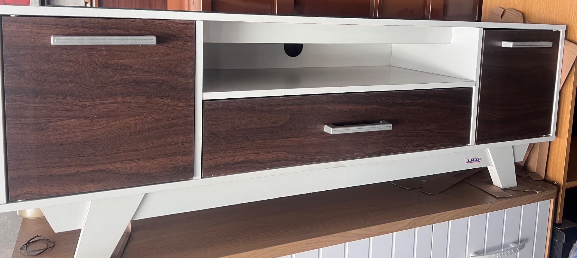Modern Minimalist TV Rack 3 Doors + Drawer — photo 1
