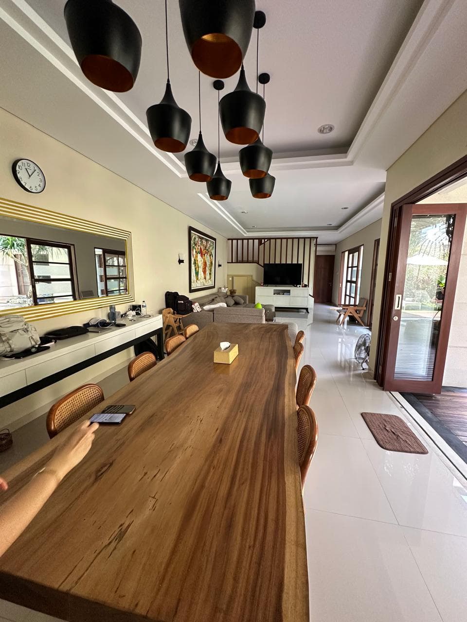 FREEHOLD 4BR VILLA UMALAS- BUMBAK (1/5)