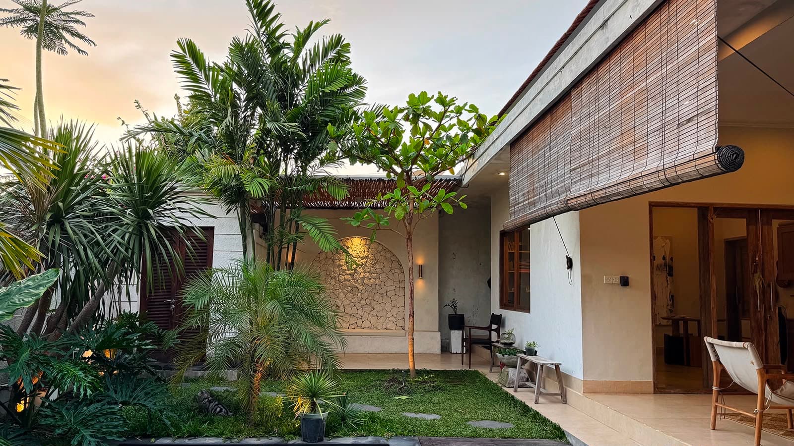 UMALAS 2BR FAMILY VILLA (1/5)