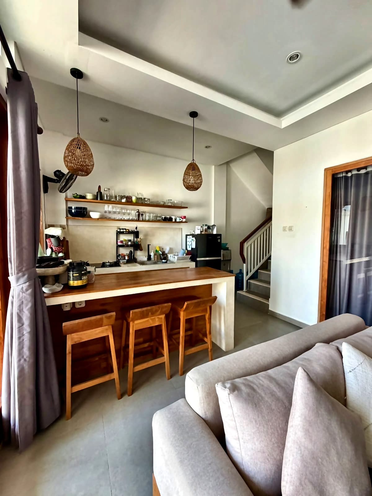 3BR enclosed Villa Kerobokan/Umalas (1/5)