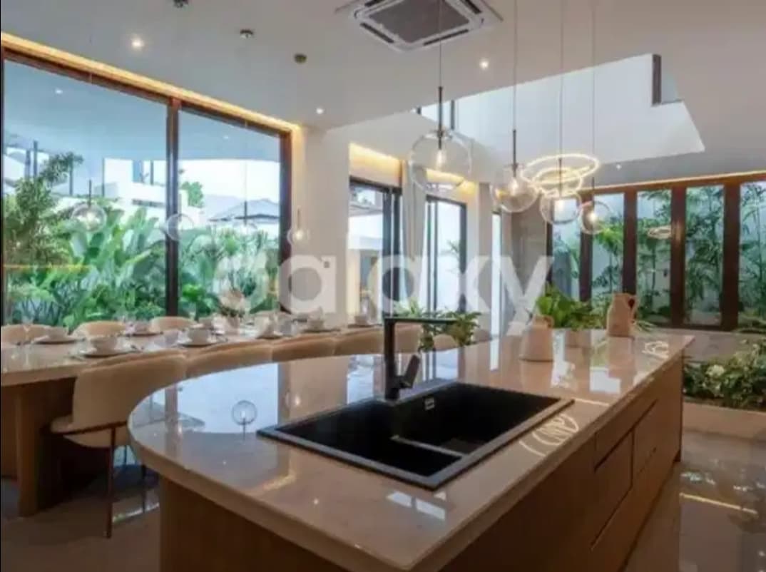 BRAND NEW LUXURY VILLA DI DEWI SRI LEGIAN DI JUAL (1/3)