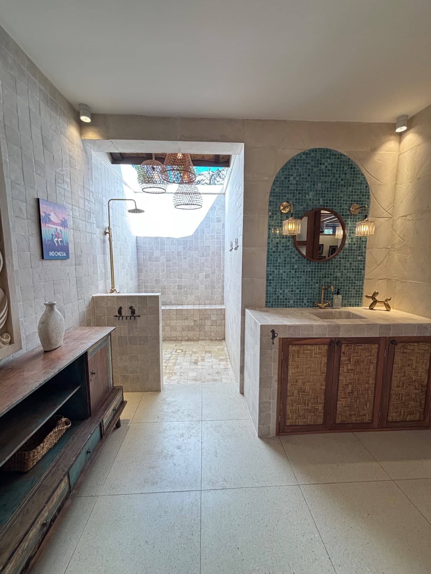 Jolie maison 2 chambres cosy avec piscine, bureau et terrasse - Home away from Home - Location au mois (1/3)